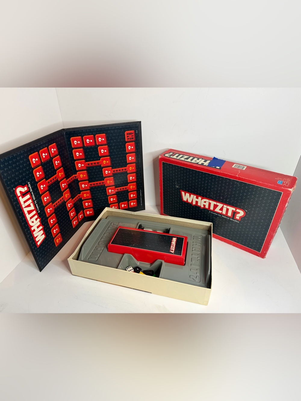 1987 Milton Bradley WHATZIT? Board Game – 4 Pawns – Rare Vintage